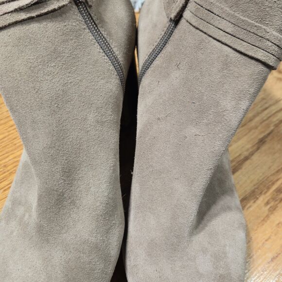 Violet & Red Jenna Womens Size 9M Brown Suede Luxury Tasseled Chelsea Boots - Picture 11 of 11